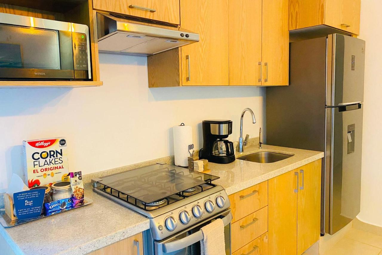 6 Blocks To Beach, Roof Terrace With Spa Tub & Bbq * Puerto Vallarta