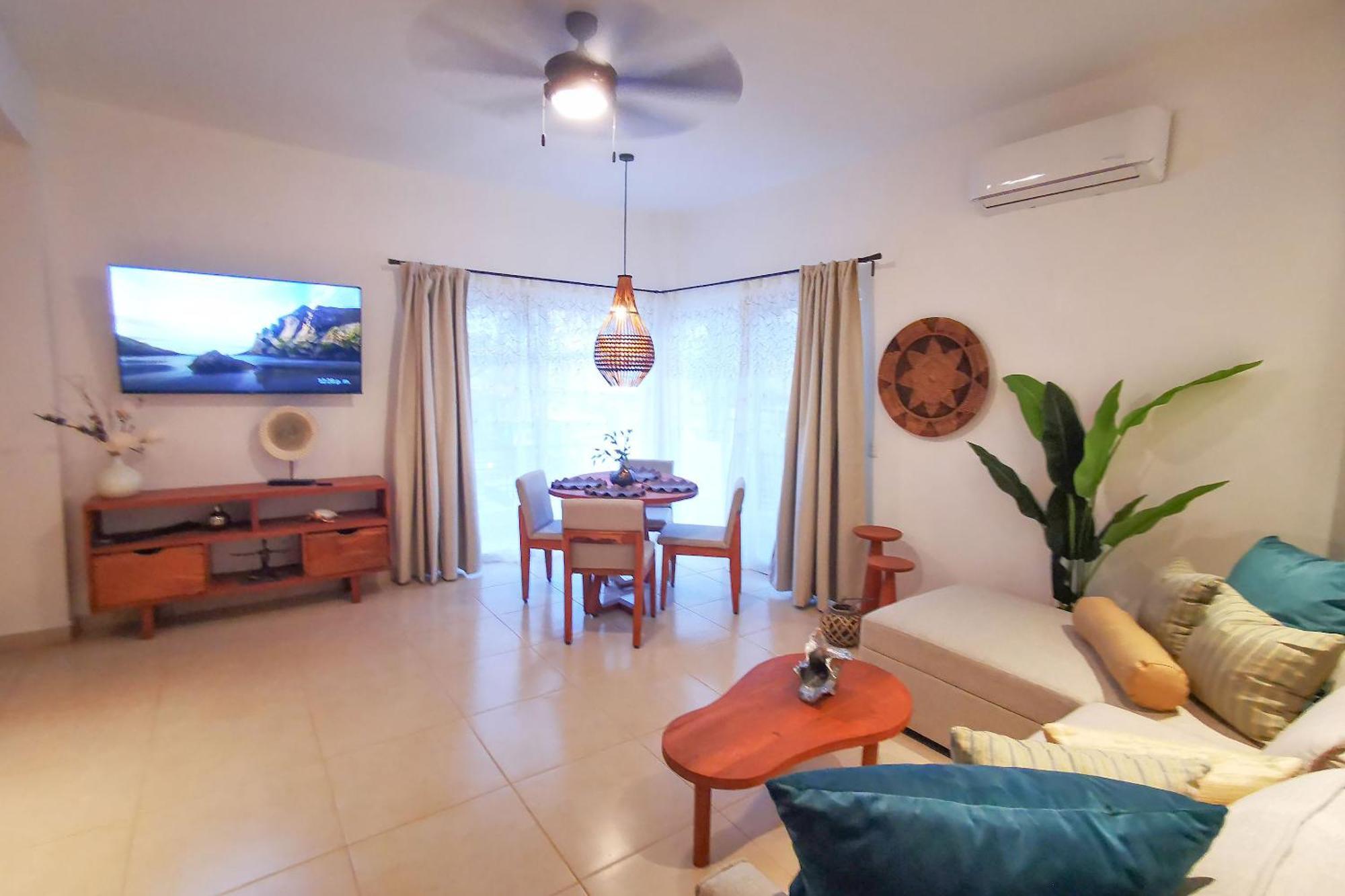 6 Blocks To Beach, Roof Terrace With Spa Tub & Bbq *