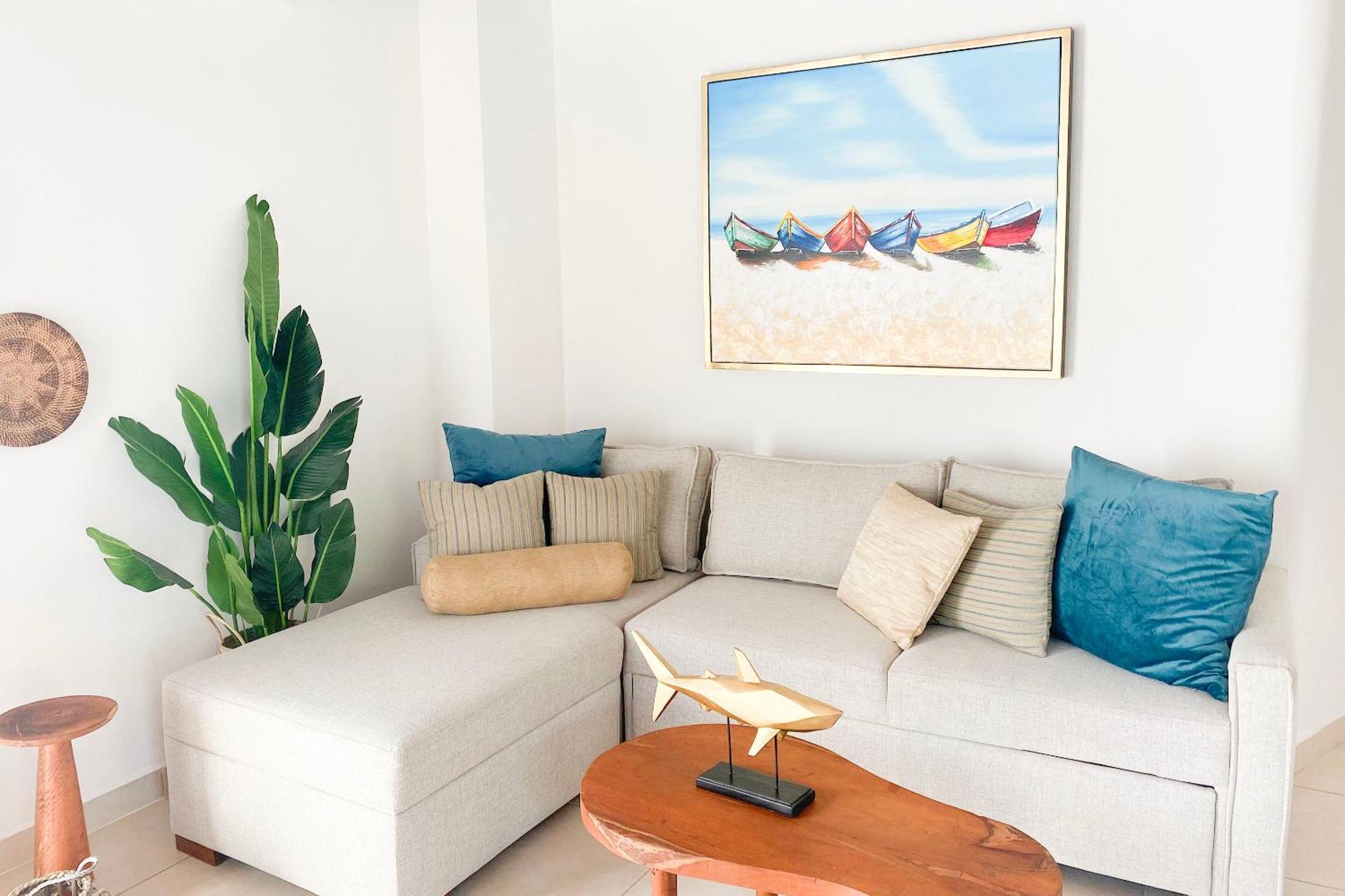 Apartment 6 Blocks To Beach, Roof Terrace With Spa Tub & Bbq