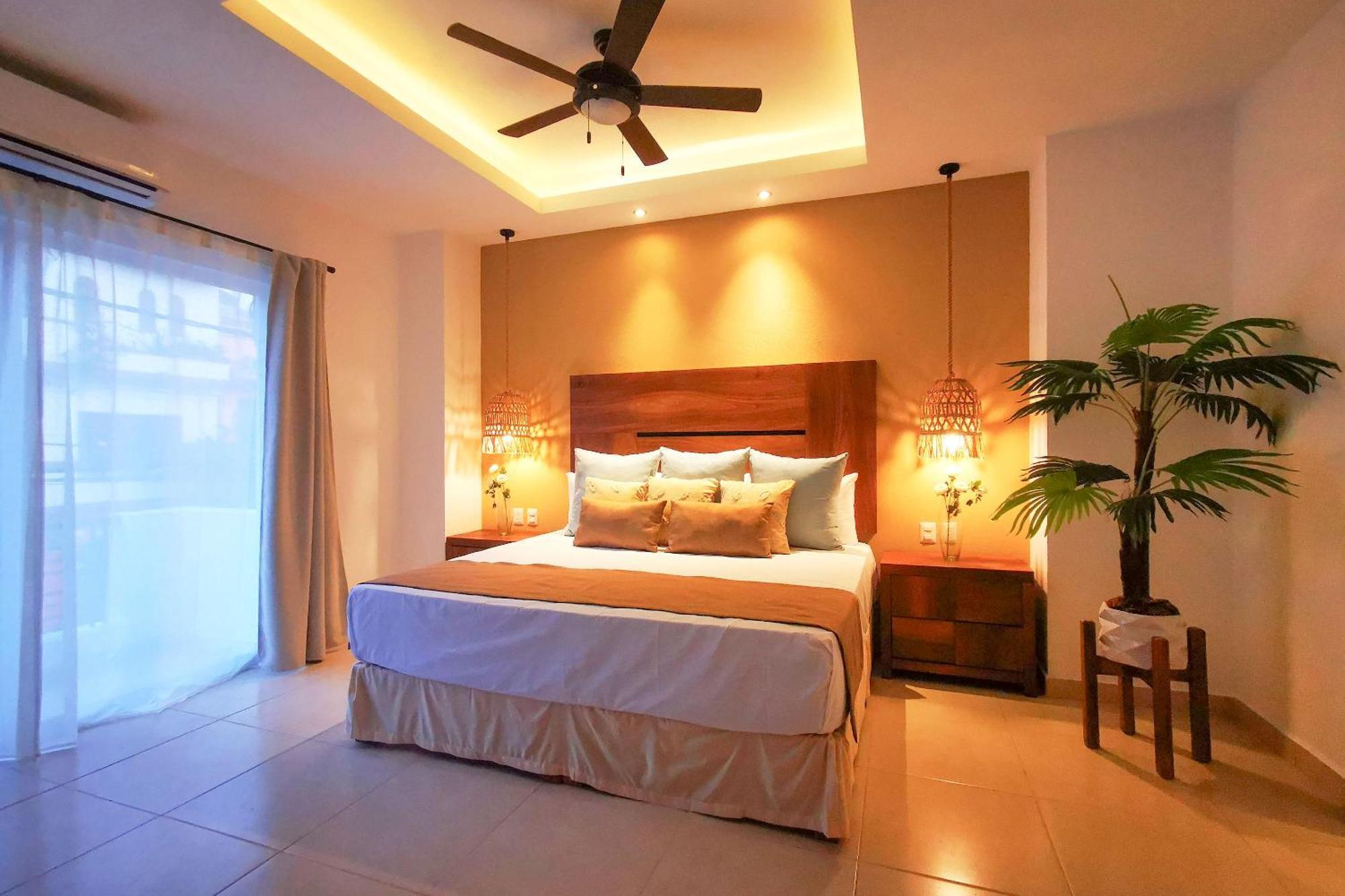 6 Blocks To Beach, Roof Terrace With Spa Tub & Bbq *